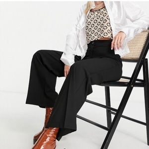 Bershka Black Wide Leg High Rise pleated Trouser Pants Womens Size 4 EUR 36